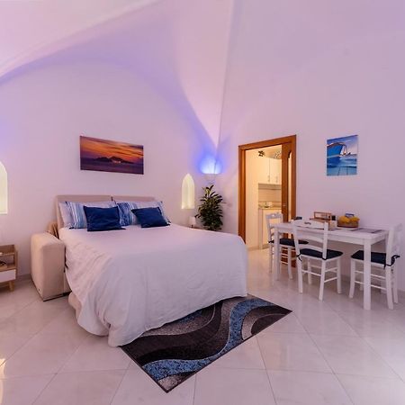 Suite Posterus 5 กาปรี ภายนอก รูปภาพ